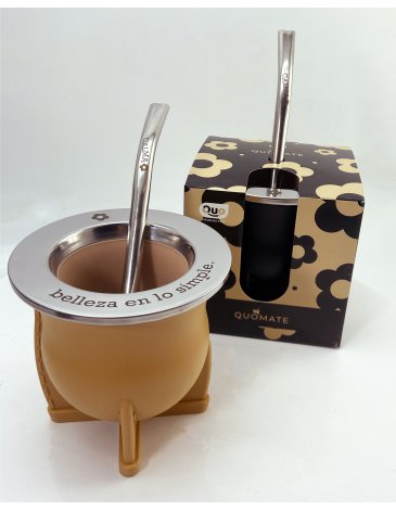 Mate con bombilla grabada - QUO