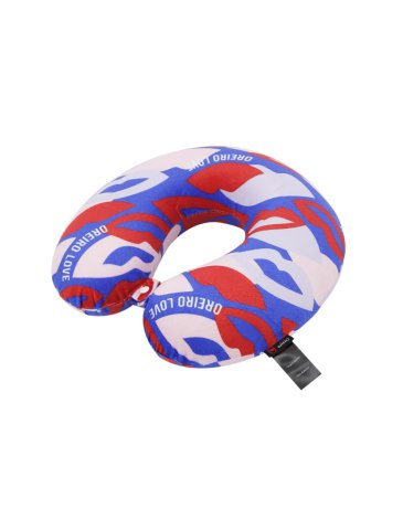 Set de Viaje Almohada + Mascara - LAS OREIRO LOVE