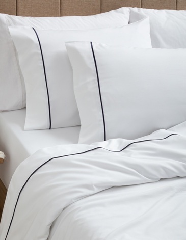 Juego de sábanas PLAIN 600HQ Queen ALCOYANA