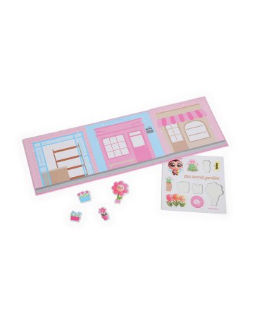 PLAYING NOTEBOOK BEE - CHIMOLA