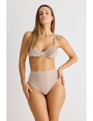 Bombacha modeladora tiro alto de algodón & lycra doble. BRIGITTE