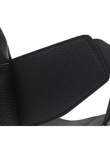 Riñonera Go Black PU - Wanderlust