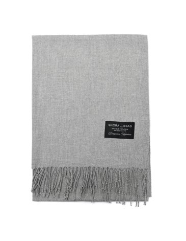 Ruana lisa con flecos - SKORA